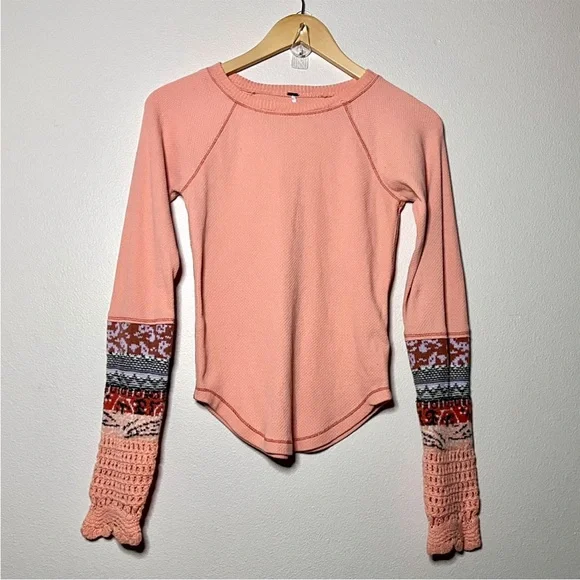 Free People - Picture 2 of 9